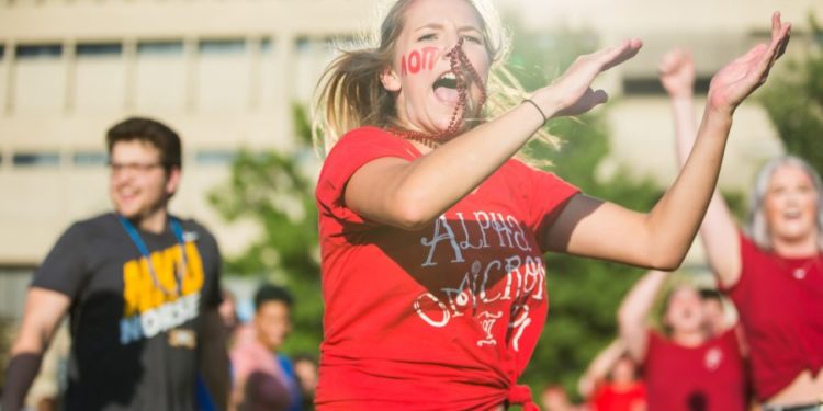 Pesan untuk Ketua Panitia