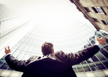 Lanjut Kuliah di Luar Negeri? Jangan Lupa Perhatikan 3 Hal Ini!