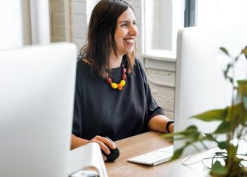 tips mengirim lampiran CV yang disukai HRD