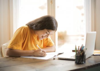 Mahasiswa Sibuk Mahasiswa Produktif