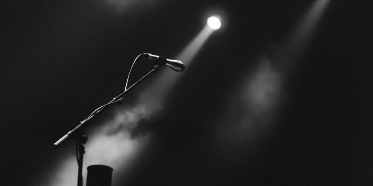 Presentasi Impactful Layaknya Pembicara TEDTalks, Why Not?