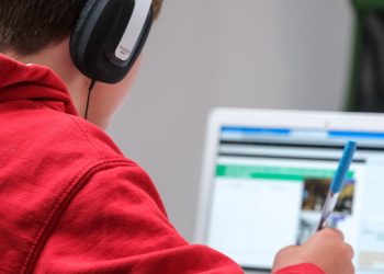 platform belajar bahasa korea