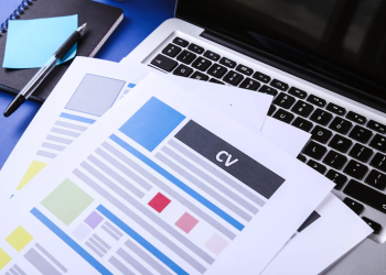 Pembuat CV