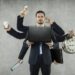 Ilustrasi multitasking saat melakukan pekerjaan