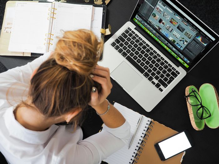 Kenali Ciri Stres di Tempat Kerja, Bagaimana Cara Mengatasinya?