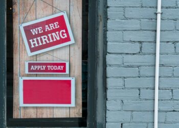 pertanyaan wawancara “Kenapa perusahaan kami harus menerima Anda?”