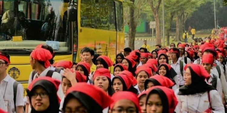 ada 3 jenis OSPEK atau masa orientasi kampus yang harus diikuti mahasiswa baru